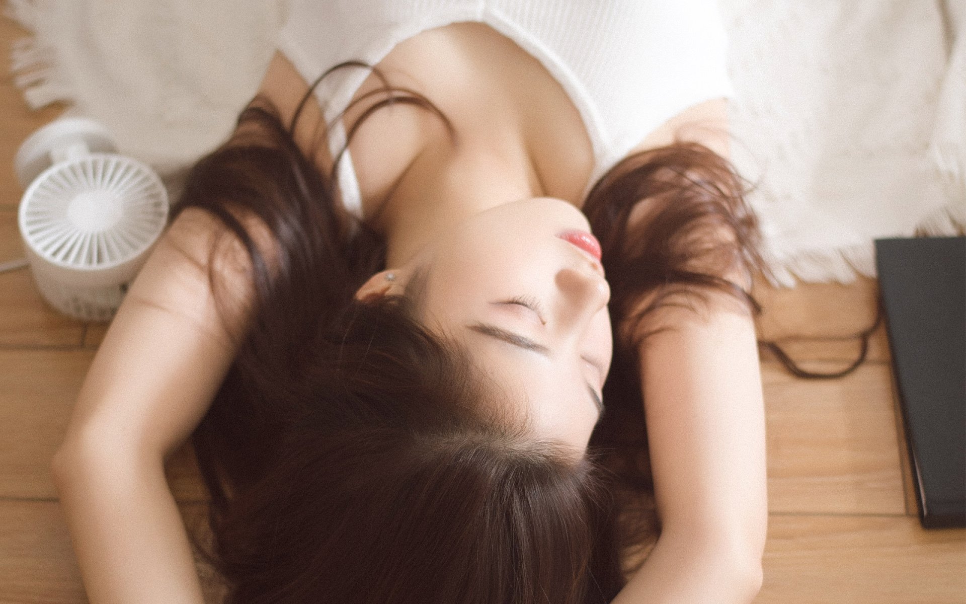 科学减脂指南：热量缺口与饮食策略